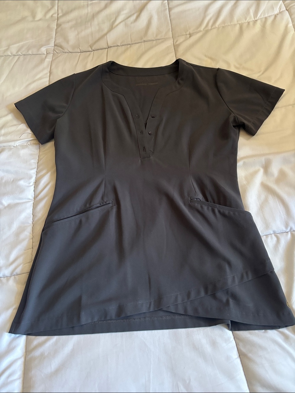 Women’s Scrub Top Charcoal Gray